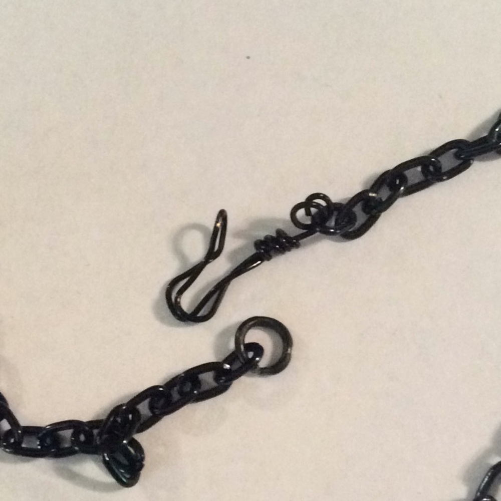 Necklace - Picture 4 of 4